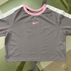 Nike Long Sleeve Mesh workout top. Cropped. Size Medium. Pink and gray.